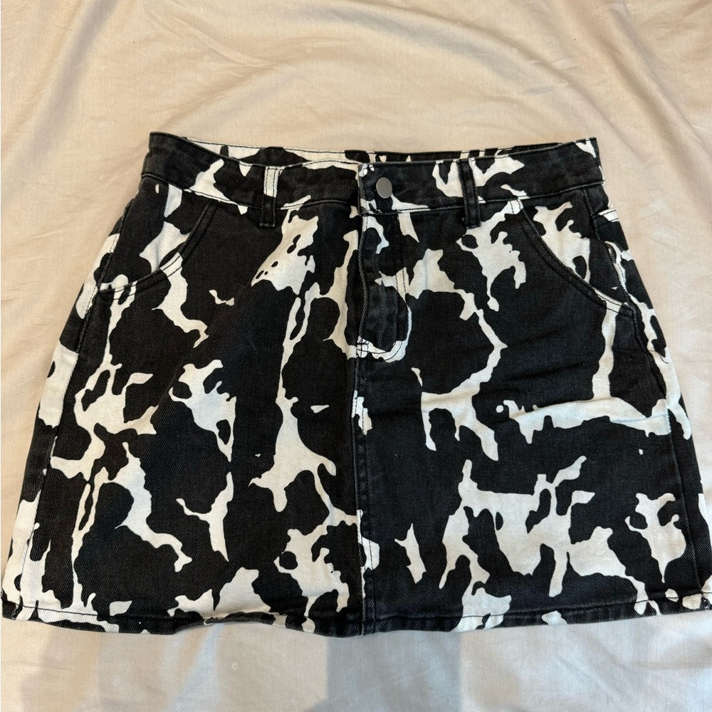Cowgirl skirt size M like new worn once